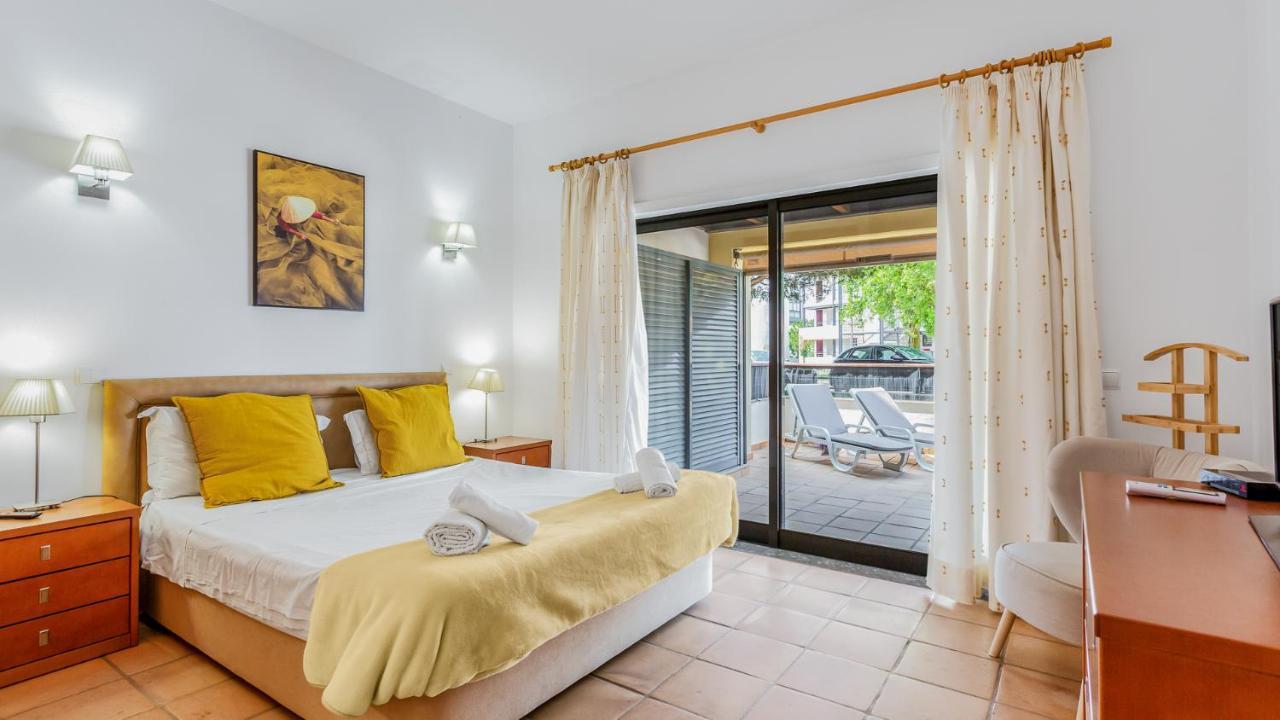 Wonderful Flat W/ Big Patio By Lovelystay ラゴス エクステリア 写真