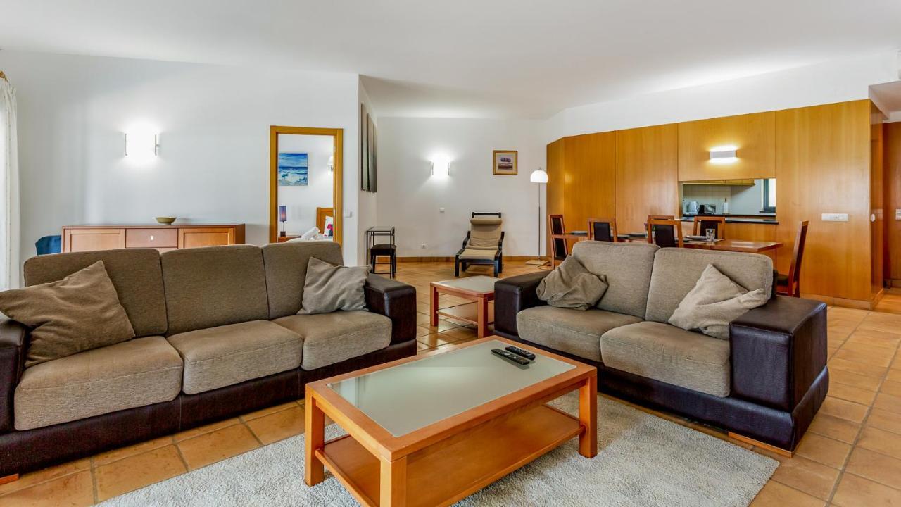 Wonderful Flat W/ Big Patio By Lovelystay ラゴス エクステリア 写真